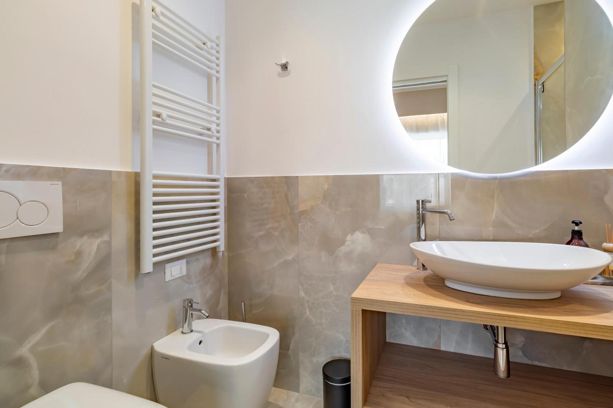 Cipro Vatican Luxury Escape * Rome